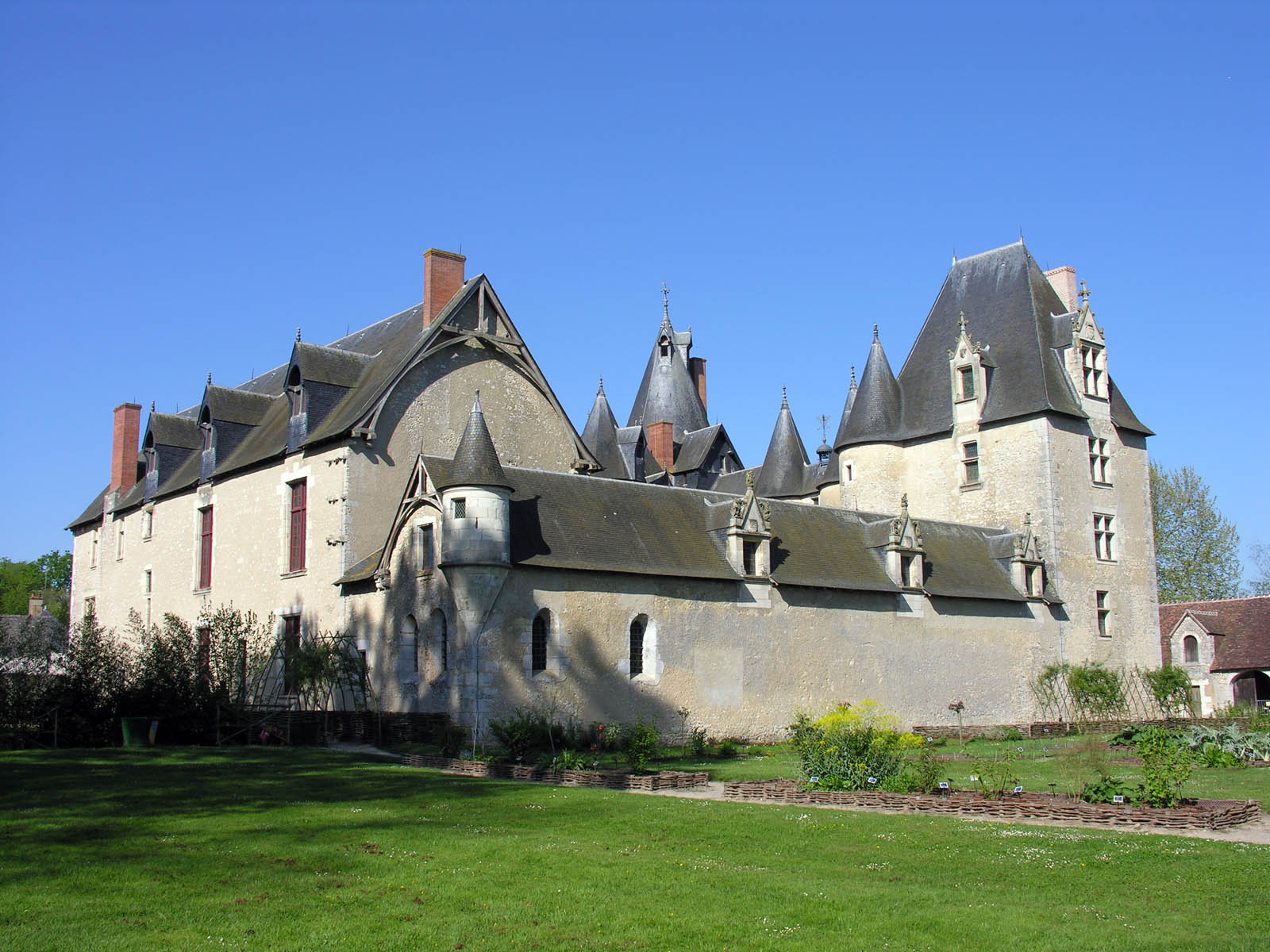 Fougeres-sur-Bievre